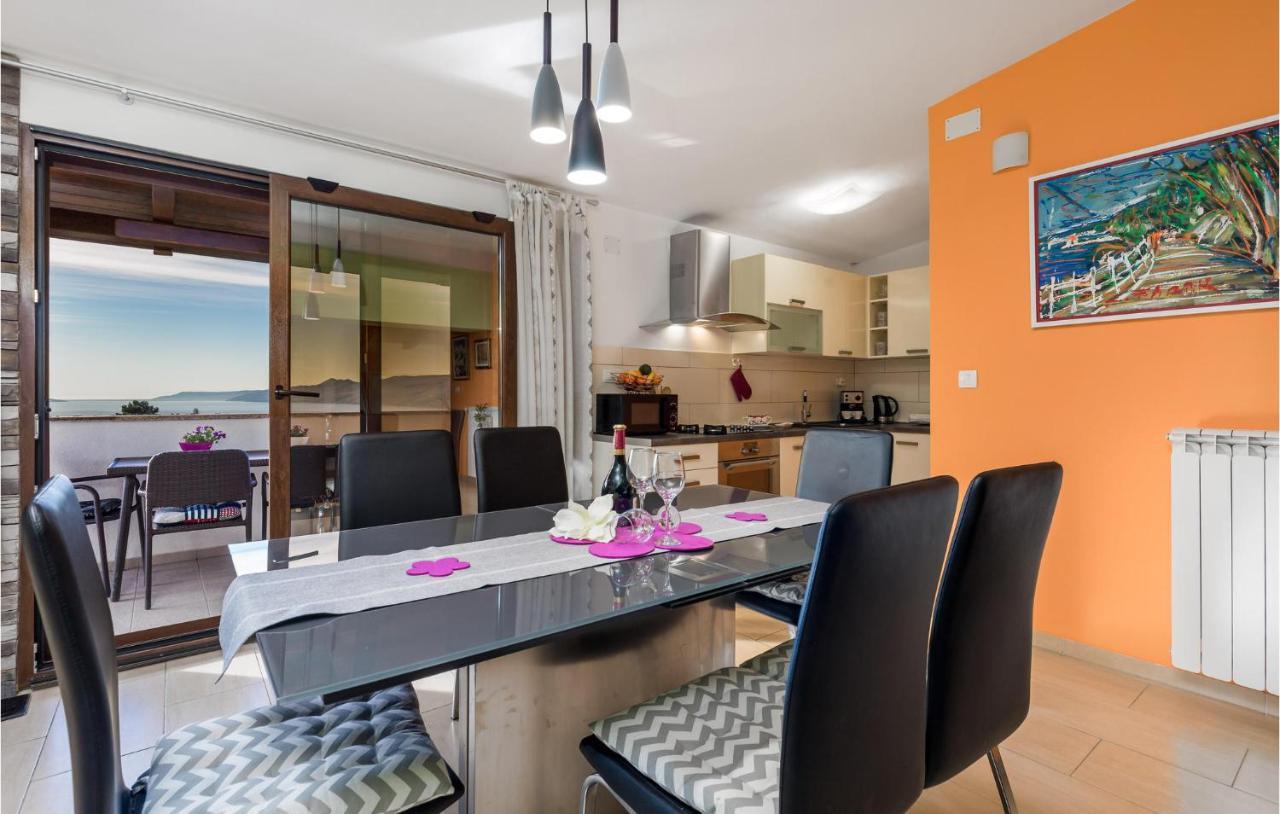 Gorgeous Apartment In Rijeka With Kitchen Exterior foto